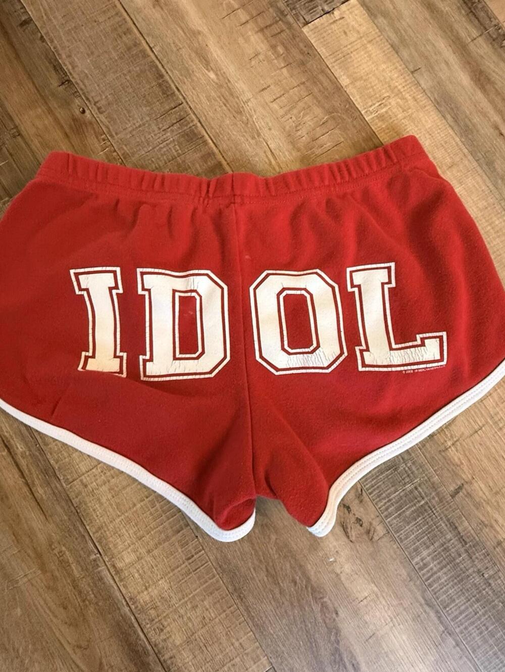 Vintage American Idol Live 2008 Red Shorts Ladies Size M Stars Knit Juniors